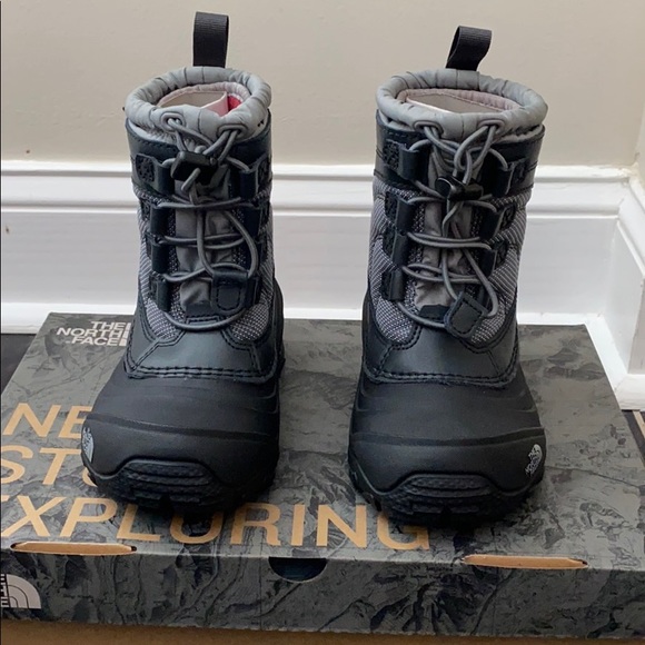 The North Face Other - The North Face Youth Alpenglow Snow Boots